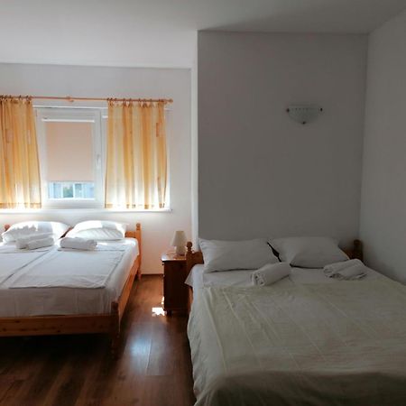 אובזור Guest House Sokratovi מראה חיצוני תמונה