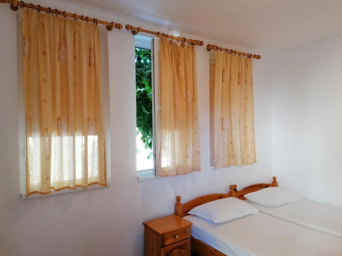 אובזור Guest House Sokratovi מראה חיצוני תמונה