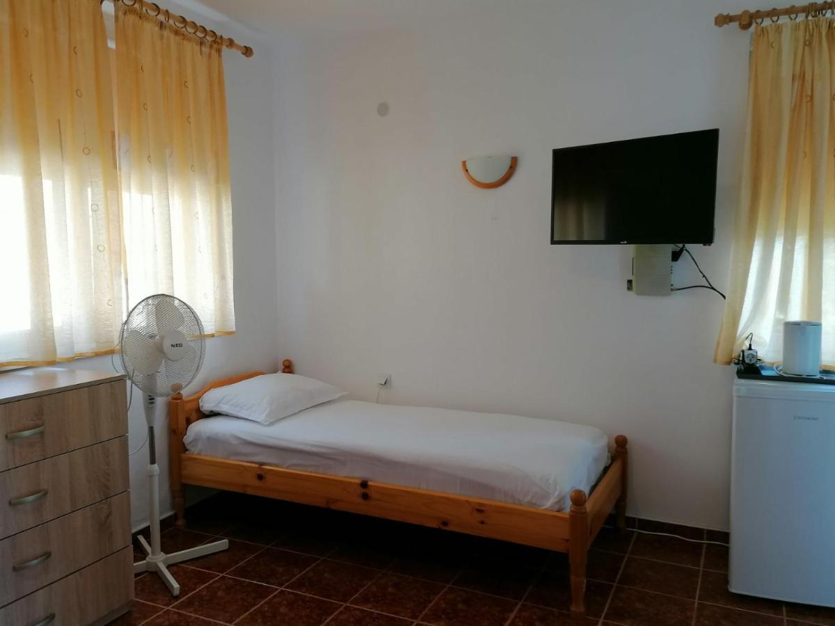 אובזור Guest House Sokratovi מראה חיצוני תמונה