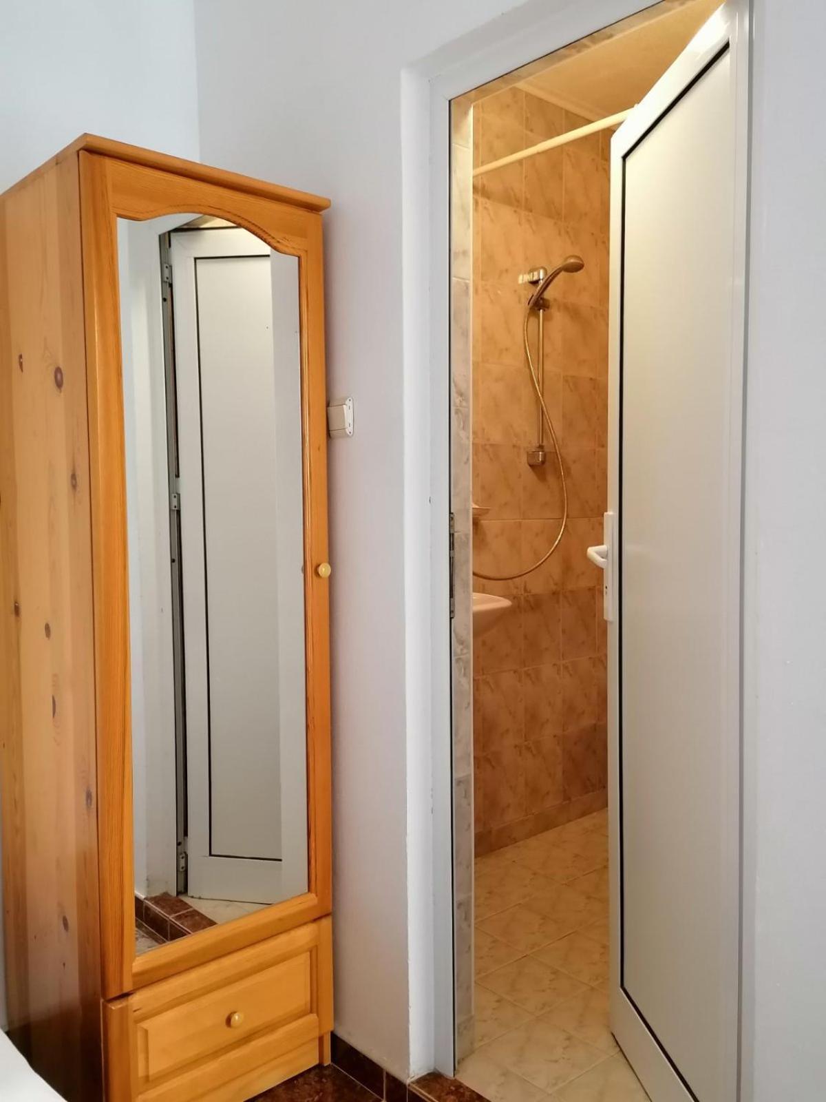 אובזור Guest House Sokratovi מראה חיצוני תמונה