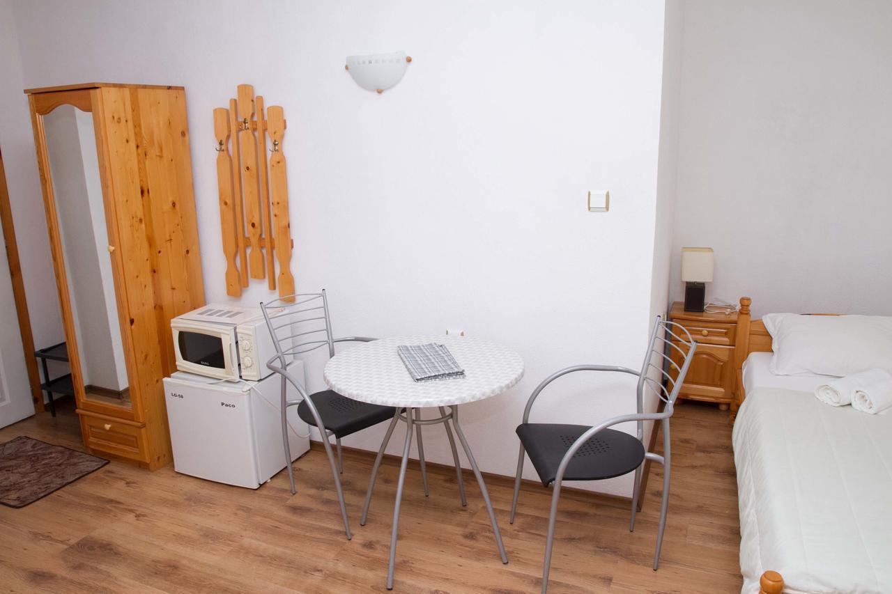אובזור Guest House Sokratovi מראה חיצוני תמונה