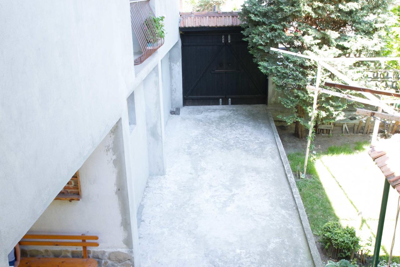 אובזור Guest House Sokratovi מראה חיצוני תמונה