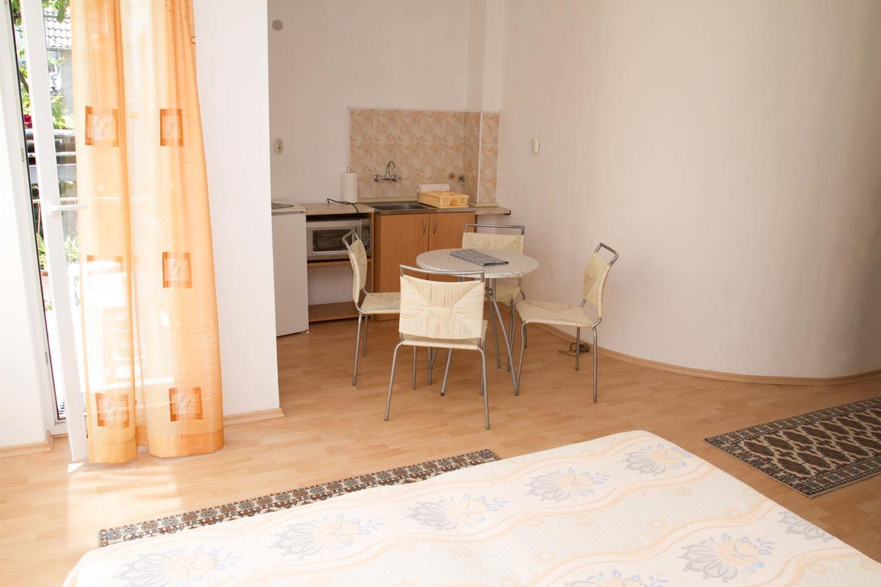 אובזור Guest House Sokratovi מראה חיצוני תמונה